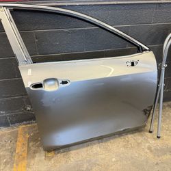 2025 Lexus 450 Front Passenger Door 