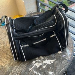 Pet bag/ travel bag
