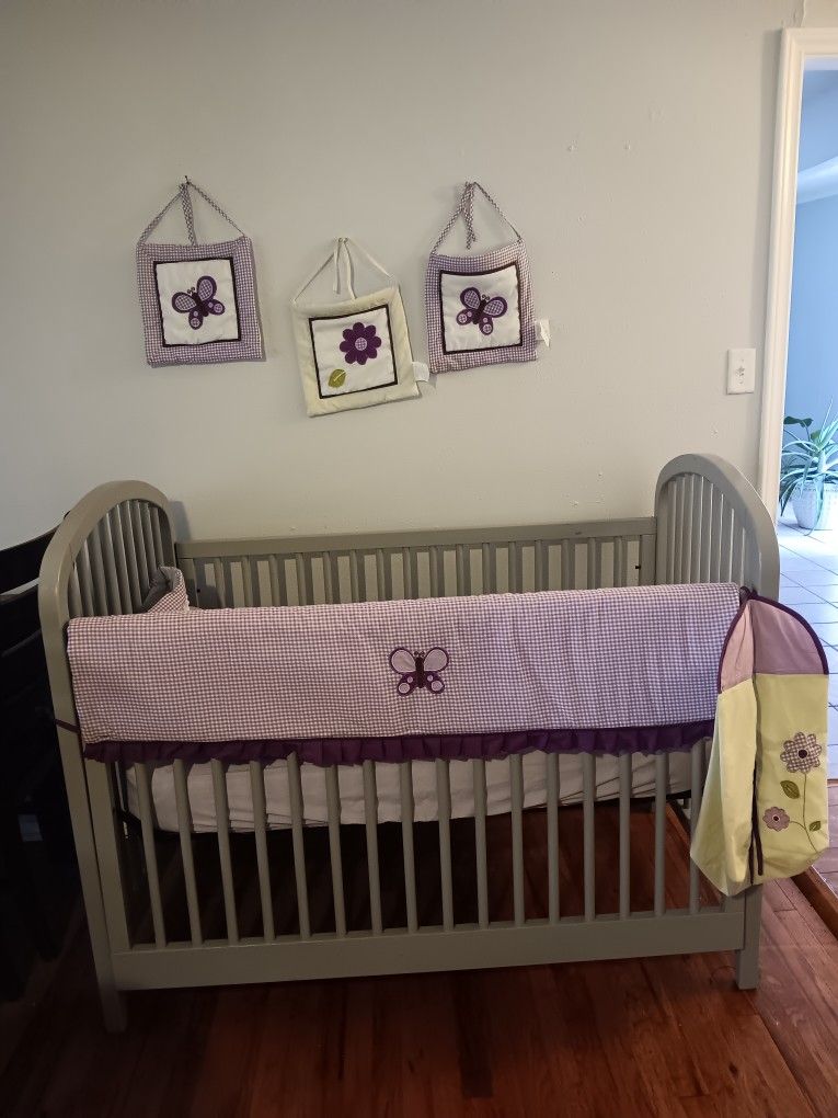 Cuna Para Bebe Y Endredon De 6 Piezas And Matrix Too