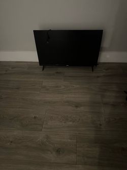 32” Vizio TV