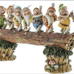 Disney Collectible - 7 Dwarfs