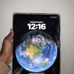 Ipad Pro 12.9 3rd Gen Space Gray *cracked*