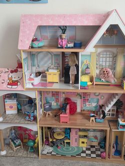 Barbie House