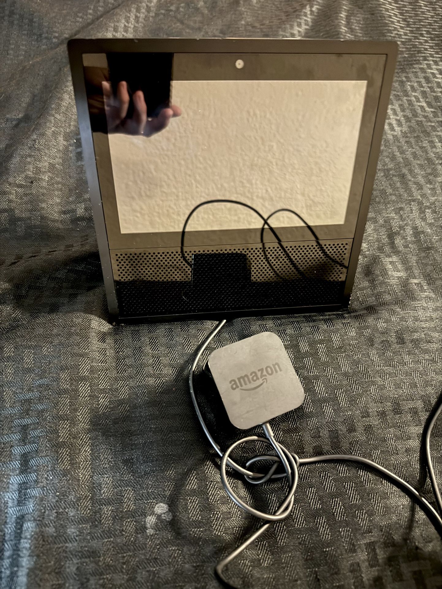 Amazon Echo Show Bluetooth Smart Speaker