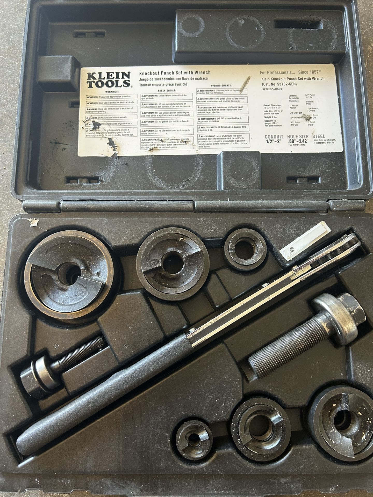 9-Piece Knockout Punch with Wrench Set, 1/2-in. to 2-in.