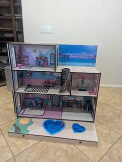 LoL Doll House