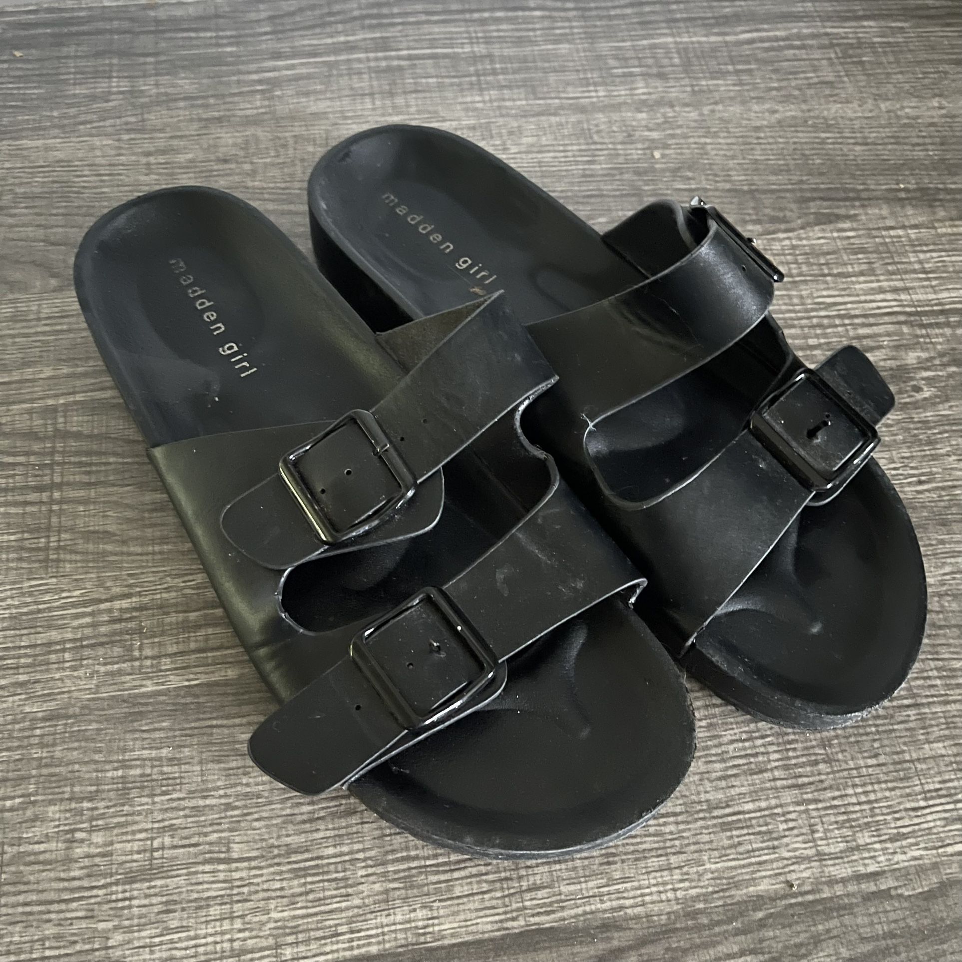 Madden Girl Women’s Double Strap Black Teddy Slide Sandals Size 10