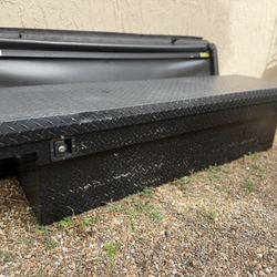 Full-Size Truck Toolbox $120FIRM