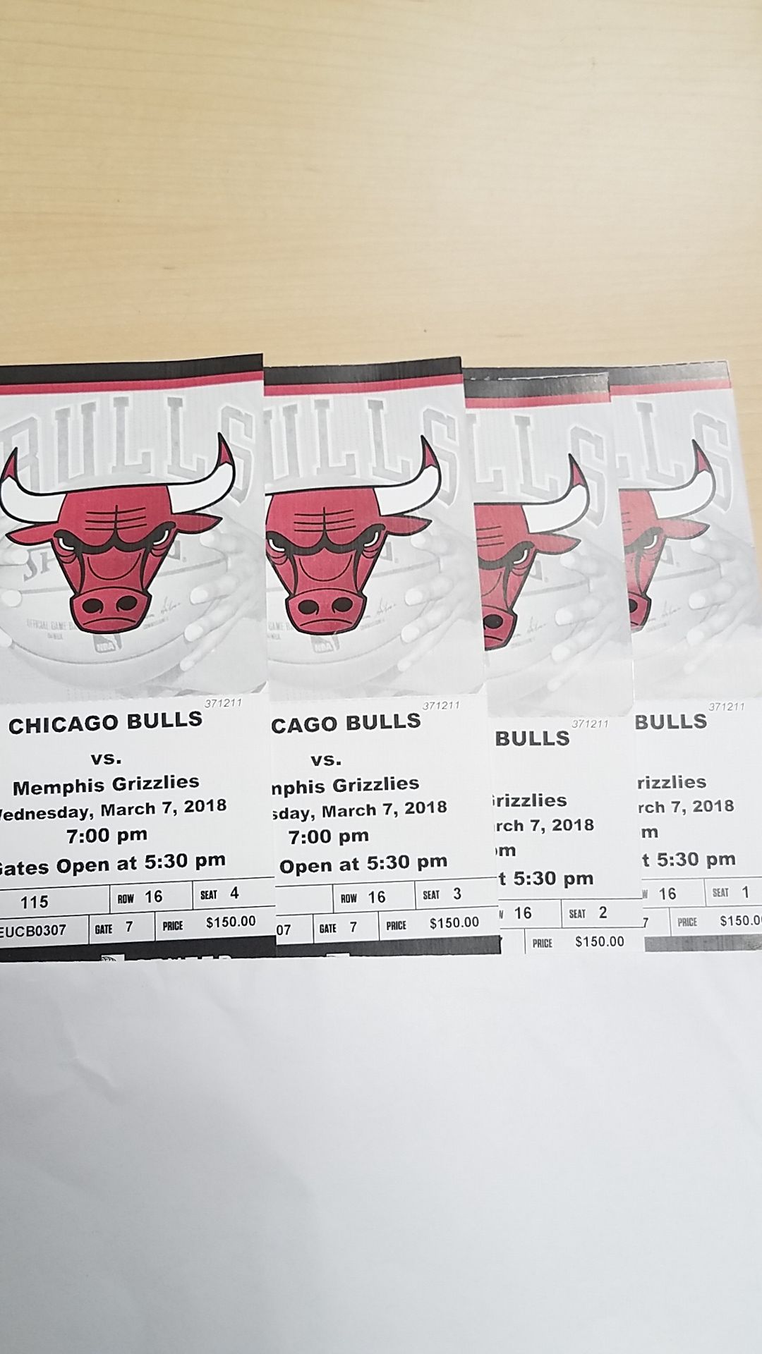 Chicago bulls tickets vs grizzlies