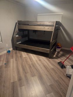 Bunk bed