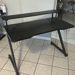 Gamer Desk