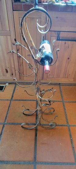 Grape Vine Wine Rack