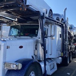 2007 Peterbilt 379 Carhauler 2007 Boydston Trailer 