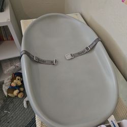 Bumbo Changing Pad