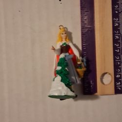 Disney Sleeping Beauty Princess Aurora Ornament