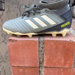 Adidas Soccer Cleats Size 13k