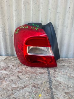 2014-2017-2018-2019 MERCEDES BENZ GLA250 LEFT SIDE TAIL LIGHT OEM HALOGEN W|LED