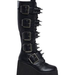 Boots From Dollskill. Size 7. Knee Highs