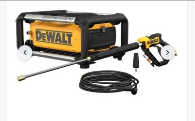DEWALT 2100 PSI 1.2 GPM 13 Amp Cold Water Electric Pressure Washer with Internal Equipment Storage