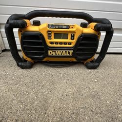 DeWalt Bluetooth Radio 