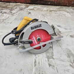 Dewalt 7 1/4" corder circular saw