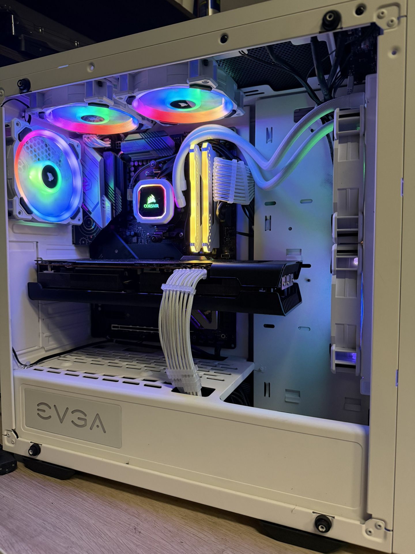 Gaming PC, Ryzen 7 5800X with RX 6800 16GB