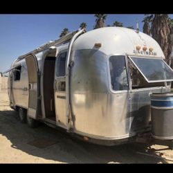 Airstream 1976 