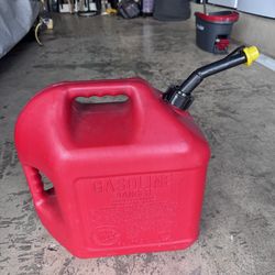 5 gallon gas containers