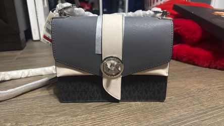 MK Woman’s Purse