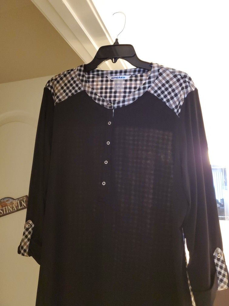 Brand New Nygard Brand Tunic Shirt