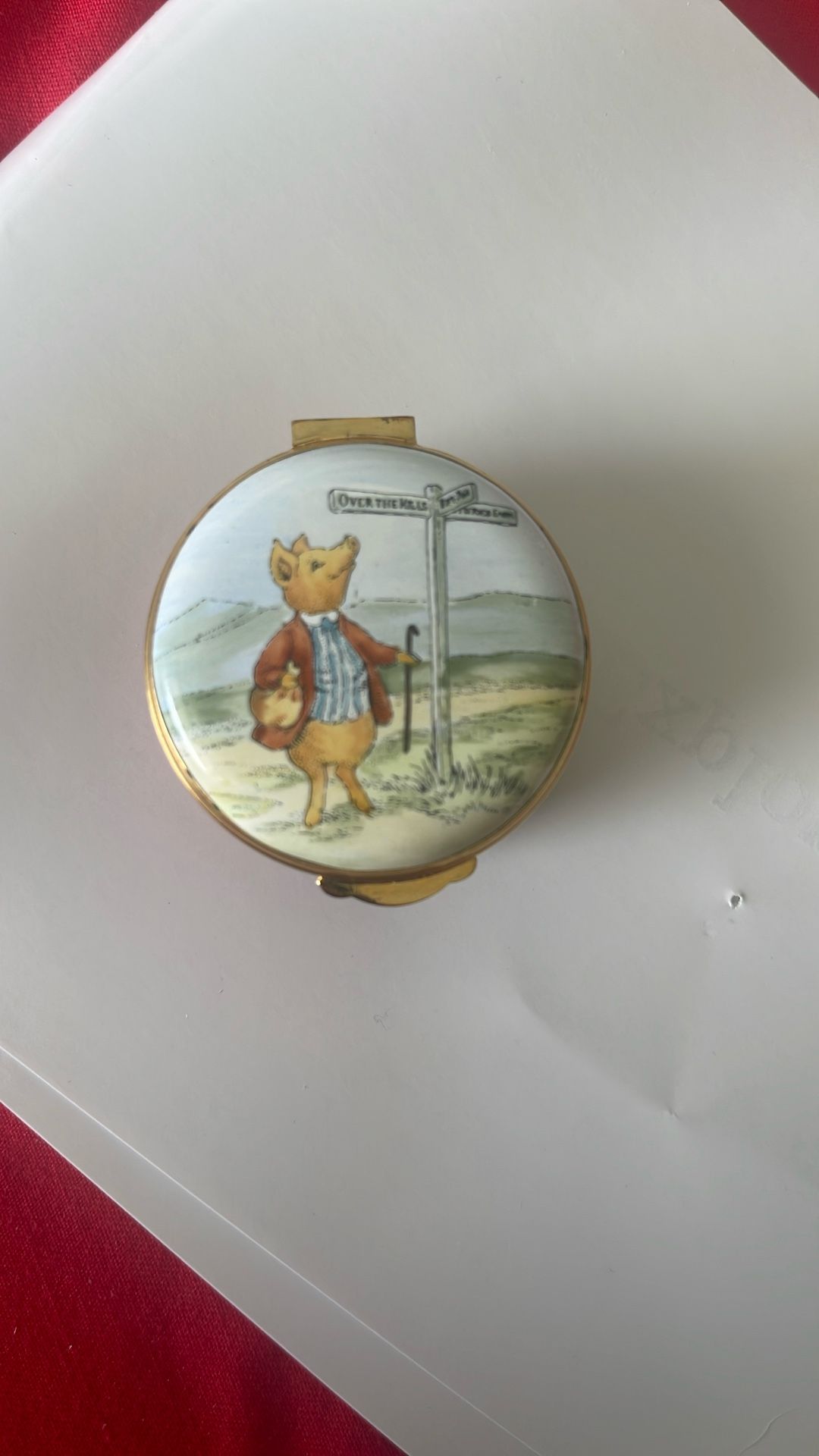 Crummels Beatrice Potter Pigling Enamel Pill Box