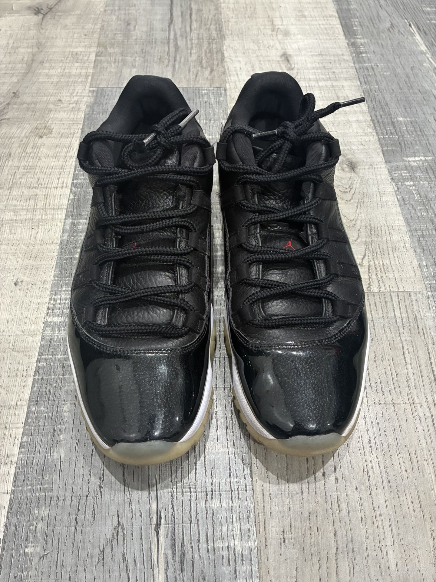 Jordan 11 Low 72-10