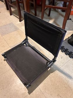 Stadium Beachers seat chair