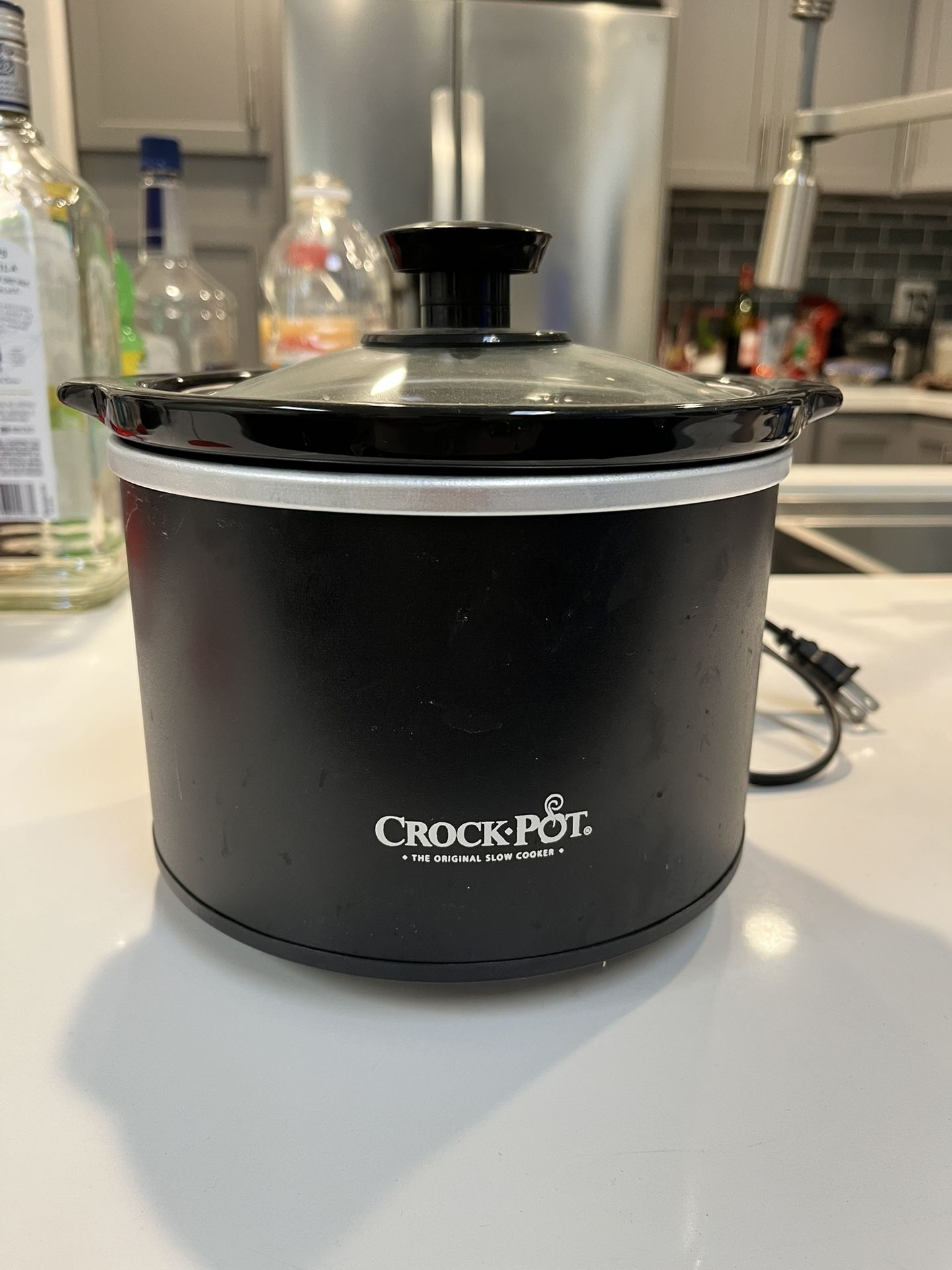 Small 7” Crock Pot