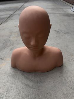 Marianna Esthetics Mannequin Head with Shoulder, Soft PVC Human Hair Mannequin Head for Makeup, Facial Techniques, Massage, Lash Extensions Practice,