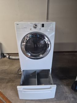 LG Dryer excellent condition