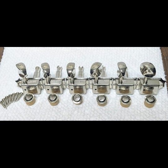 Fender Vintage Tuning Machine Set
