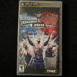 WWE SmackDown Vs. Raw 2011 (Sony PlayStation Portable PSP) CIB Complete With Manual