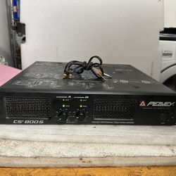 PEAVEY CS800S 1200W POWER AMPLIFIER. MADE IN USA
