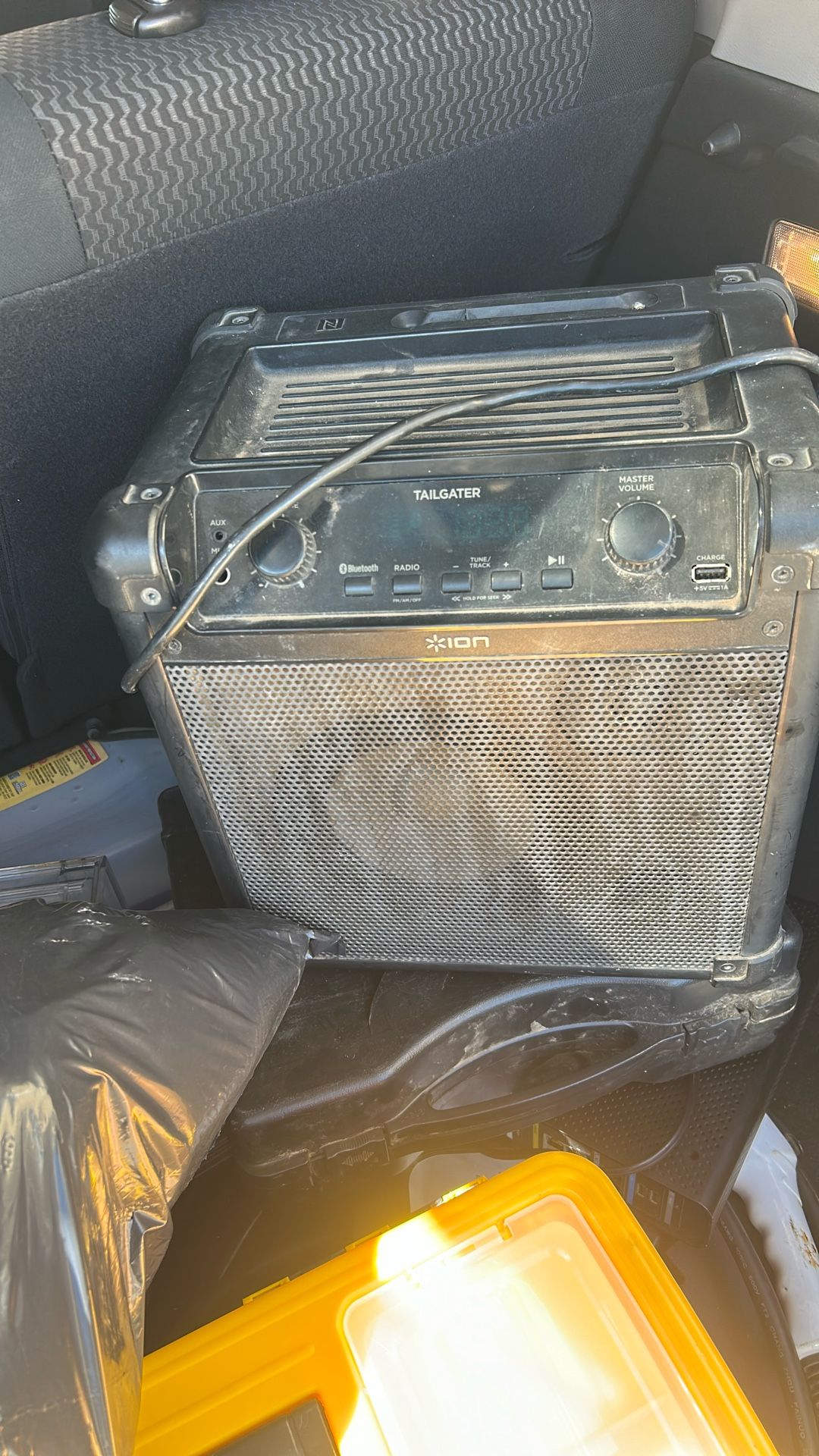 Bluetooth speaker 