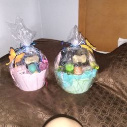 Hello Kitty Easter Baskets 