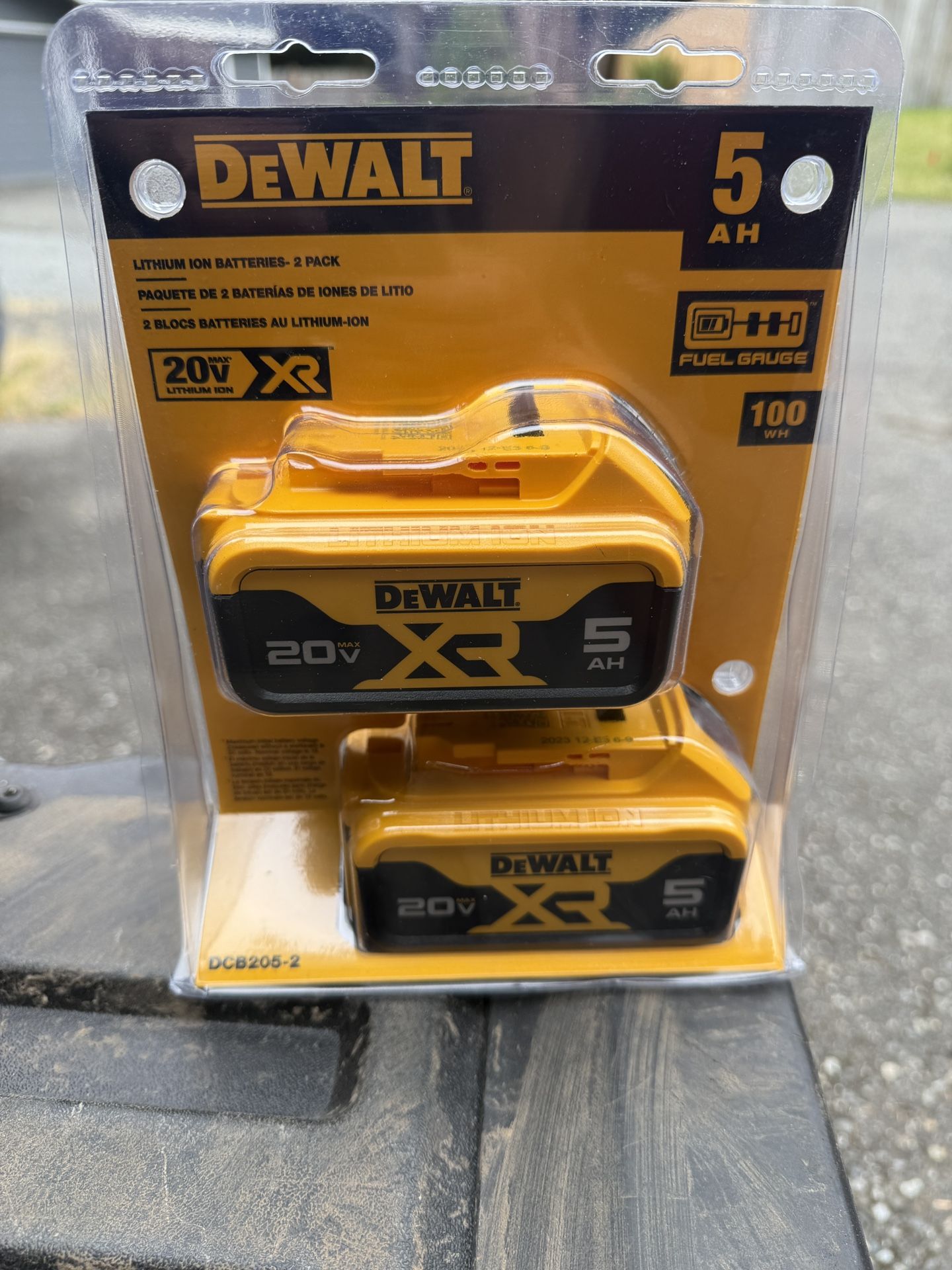 DeWalt 20V XR 5AH Lithium Ion Batteries - Two Pack - Brand New