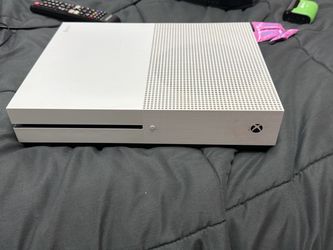 Xbox One S (Model 1681, 2018)