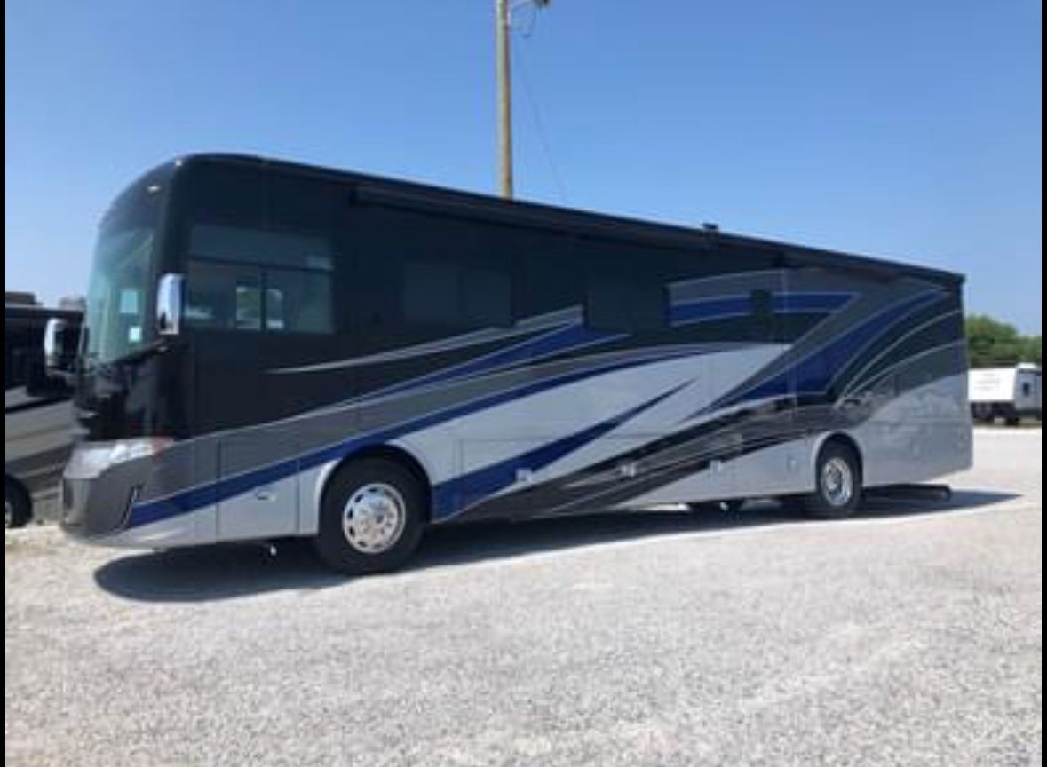 2021 Tiffin Allegro Red