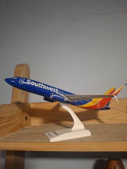 Southwest Boeing 737  1:130 scale plane