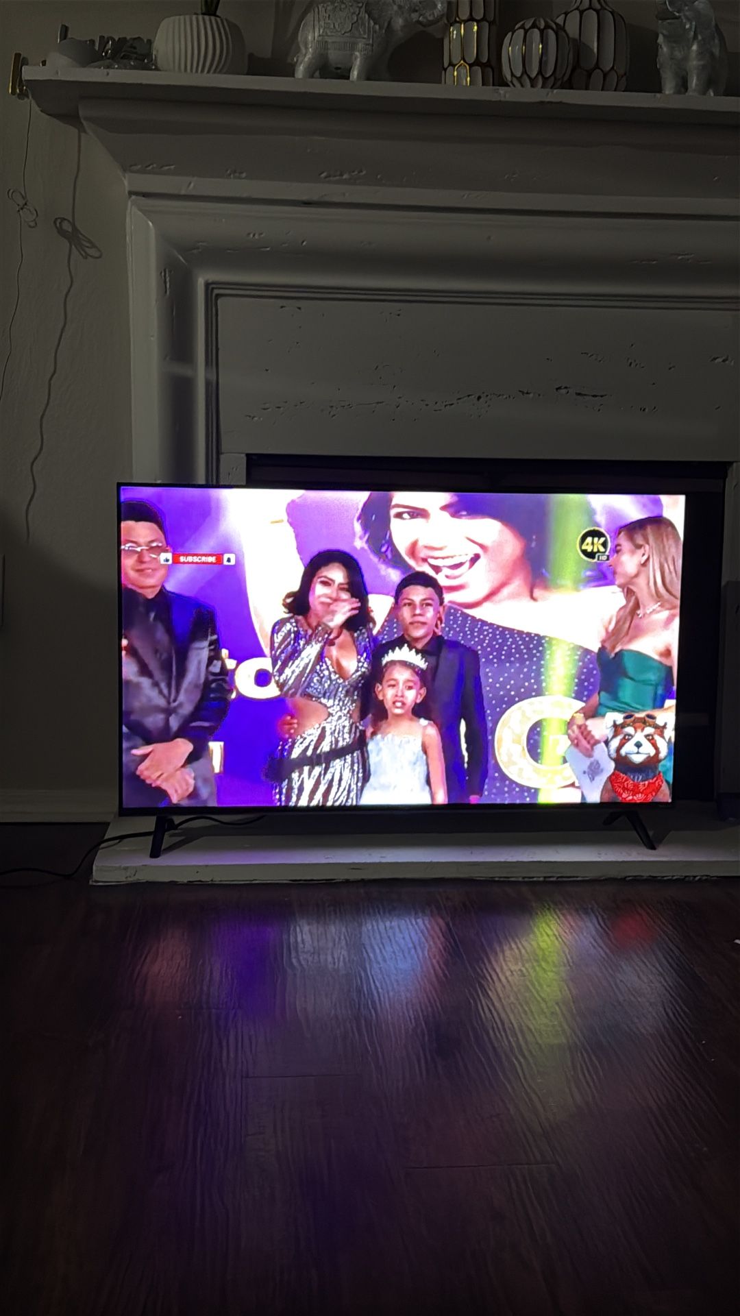 TV Smart 43’’. 4k. Smart Roku Remote