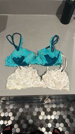 Victorias Secret Bras 34B bundle Lace Lacey Bra