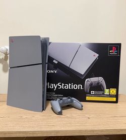 PS5. 1T.   30 aniversario