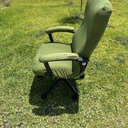 Executive Chair With Cover
