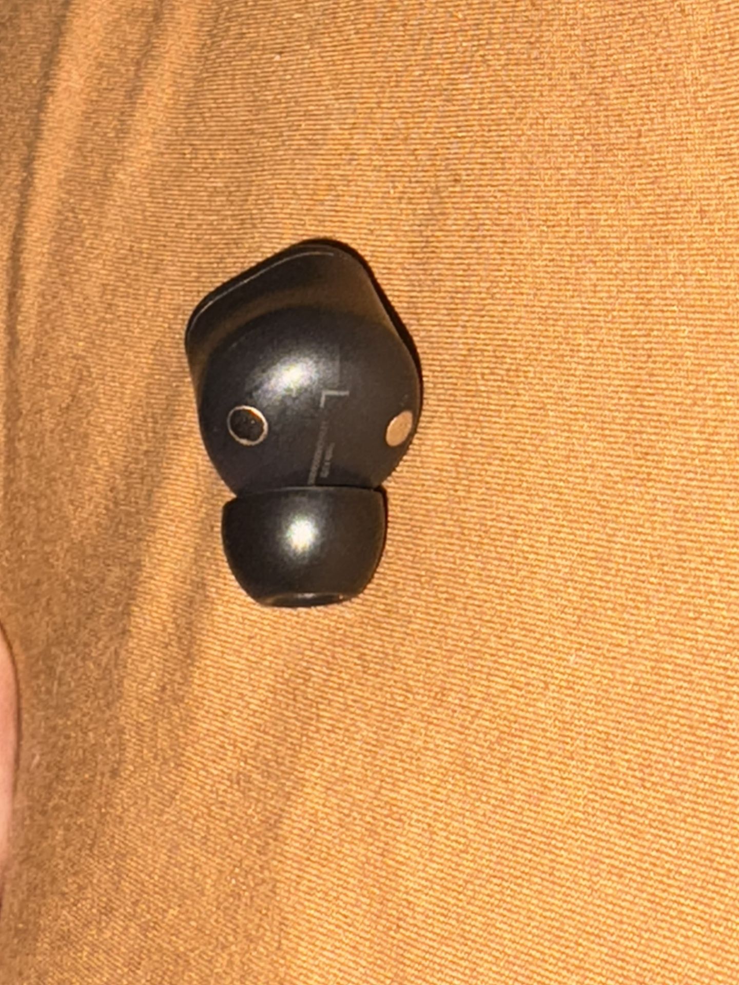 Beats Headphones (only left side)